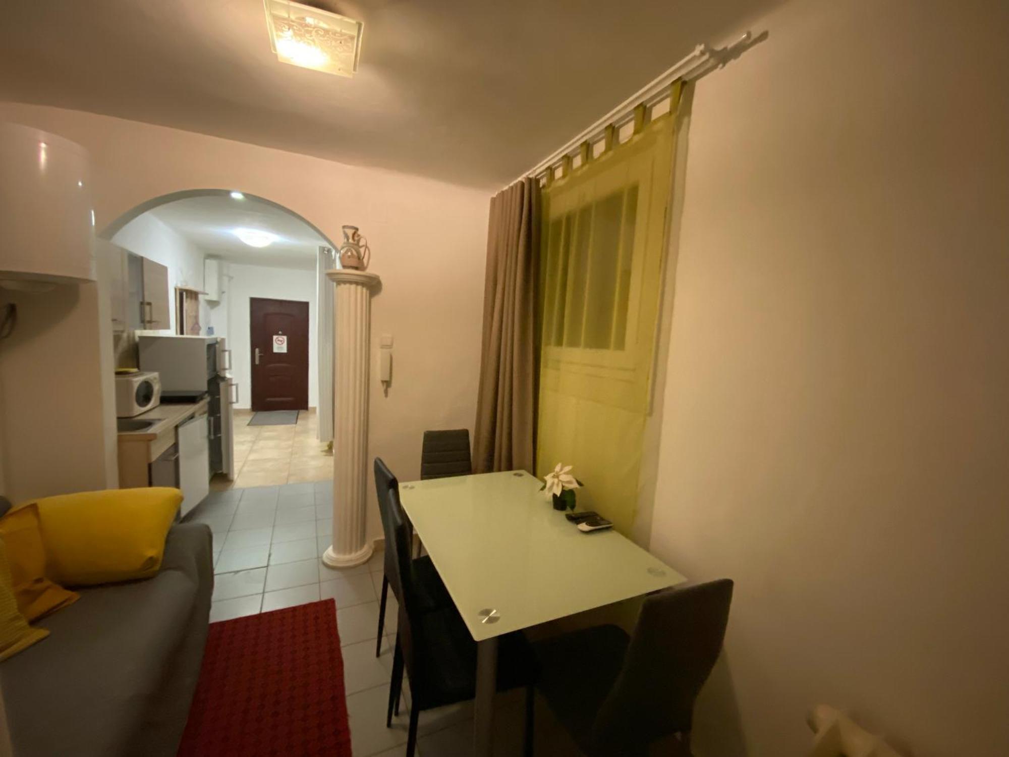 Apartment And Rooms Heart Of The City Budapest Luaran gambar