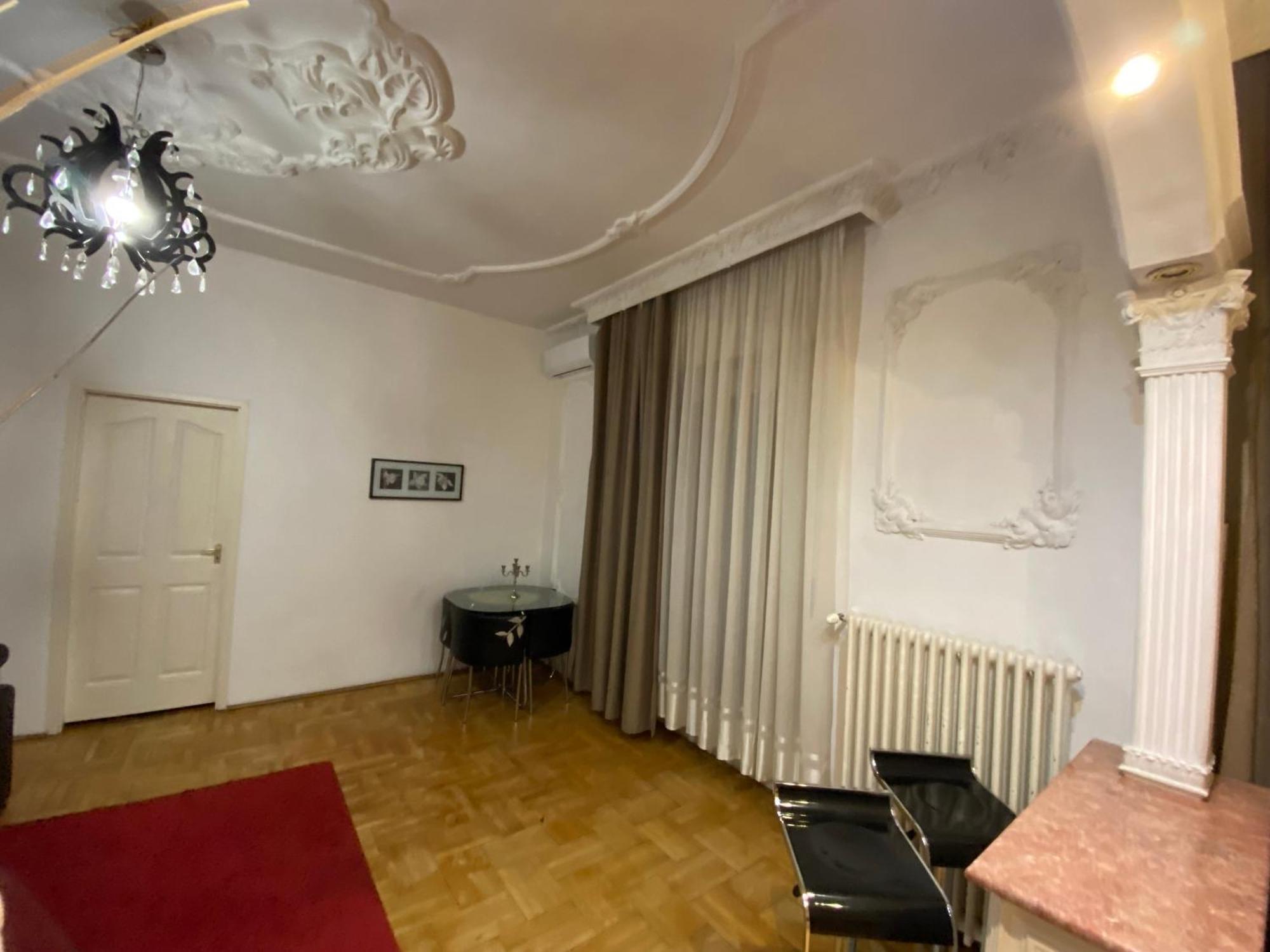 Apartment And Rooms Heart Of The City Budapest Luaran gambar