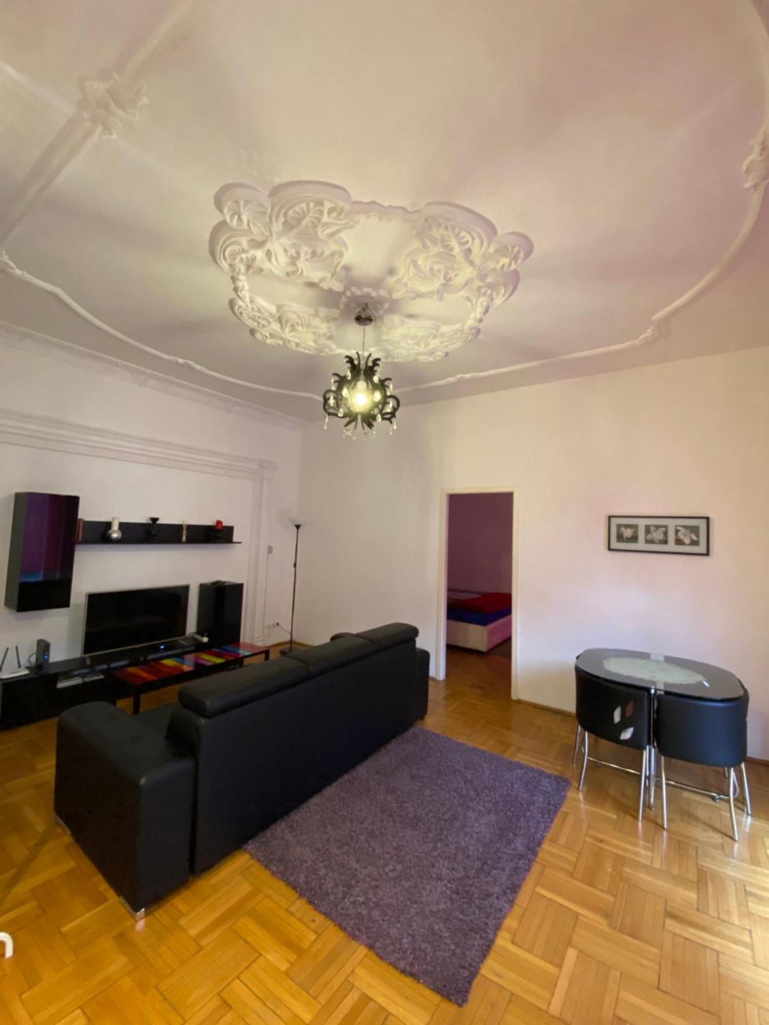 Apartment And Rooms Heart Of The City Budapest Luaran gambar
