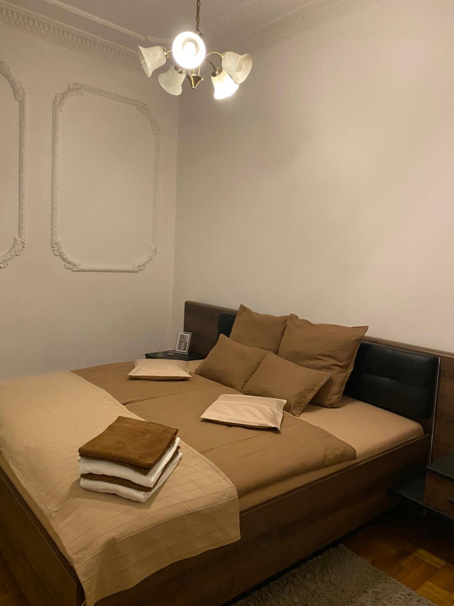 Apartment And Rooms Heart Of The City Budapest Luaran gambar