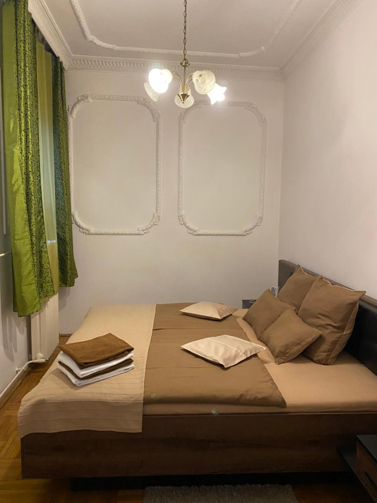 Apartment And Rooms Heart Of The City Budapest Luaran gambar